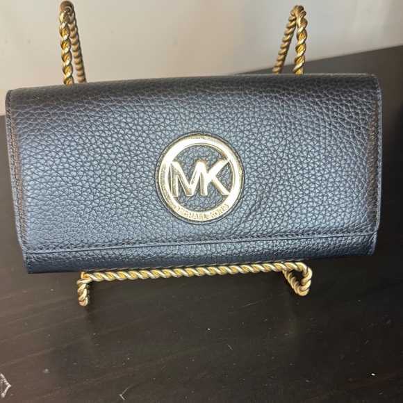 Michael Kors Black Leather Wallet NWOT - Picture 1 of 10